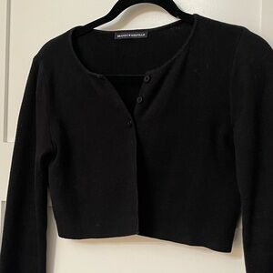 ***SOLD***BRANDY MELVILLE Cropped Cardigan 💙